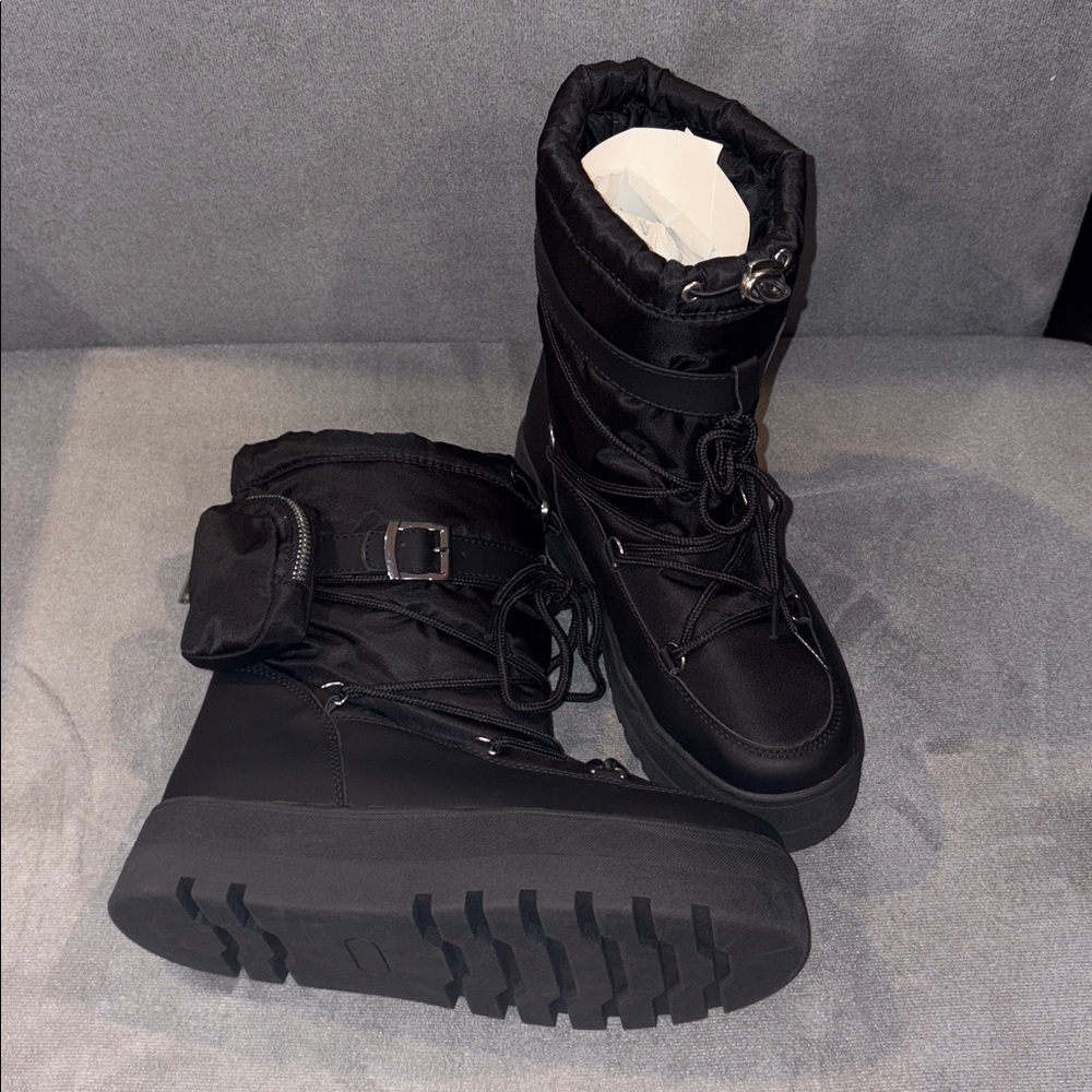 Shoe Dazzle Black Winter & Rain Boots